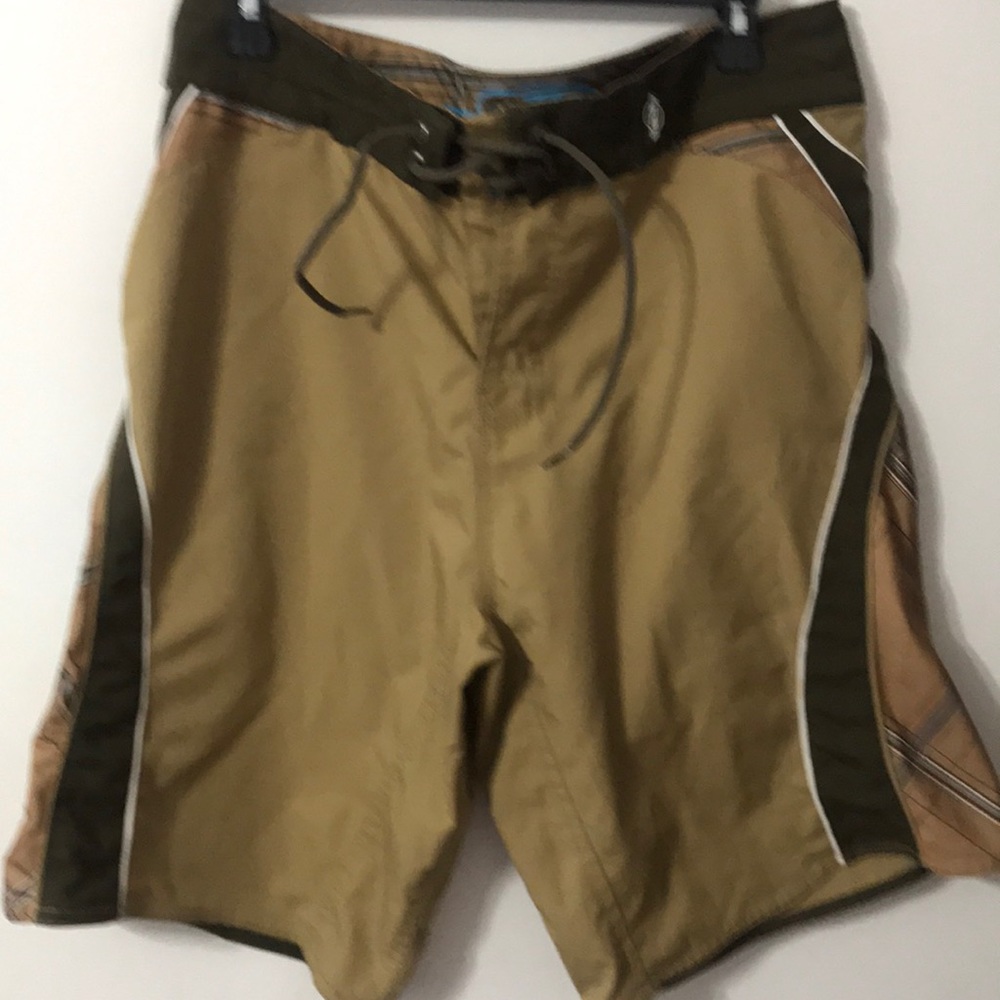Men’s Swim/ Boardwalk short.